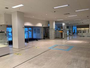 Kaufhof Ingolstadt_Eingang Parfümerie_2.jpg