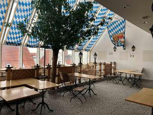 Kaufhof Ingolstadt_4 OG Biergarten.jpg