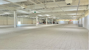 5_An der gebrannten Brücke_Innenansicht.png