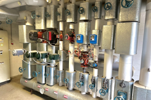 12_An der gebrannten Brücke_Stromverteilung.png