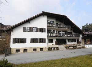 Genäude - Außenansicht.jpg