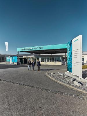 Technopark-Eingang_komprimiert.jpg