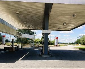 Tankstelle.jpg